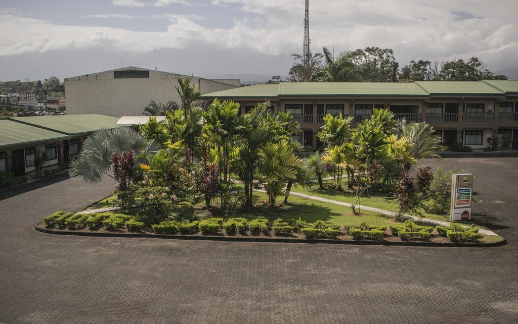 Hotel Suerre Guápiles 外观 照片
